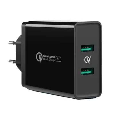 Produktbild von Ugreen 10216 Ladegerät für mobile Geräte Universal Black Current alterna Quick Charge Indoor