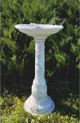 Produktbild von Casa Padrino Jugendstil Vogeltränke Grau Ø 33 x H. 68 cm - Garten Deko