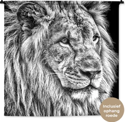 Produktbild von MuchoWow® Wandteppich Wandbehang Porträt - Löwe - Schwarz und weiß 120x120 cm Tapisserie Dekoration Wandtuch - Modern - Baumwollgewebe