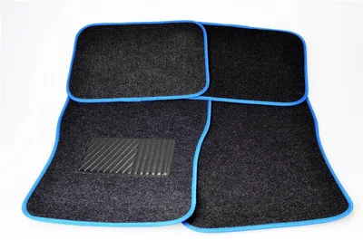 Immagine prodotto di Set di tappetini per auto, 4 pezzi.