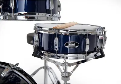 Produktbild von Pearl Roadshow 18 Zoll Royal Blue Metallic Drumset