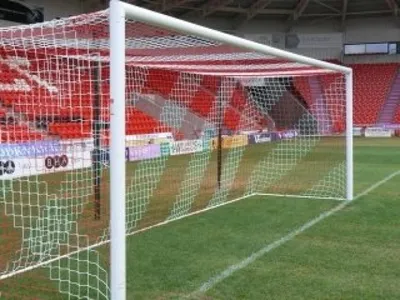 Produktbild von Powershot Fußballtornetz 7,5 x 2,50 o. und u 2,00 m weiß/schwarz