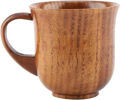 Image de Tasses en bois pour le thé et le café, bien sûr
