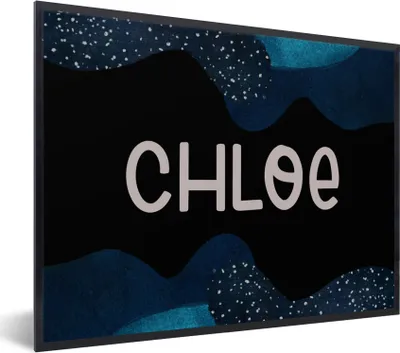 Produktbild von MuchoWow® Gerahmtes Poster Chloe - Pastell - Mädchen 80x60 cm - Poster mit Schwarzem Bilderrahmen Wandposter Rahmen Foto Bilder - Schwarzem - Mit Gestell