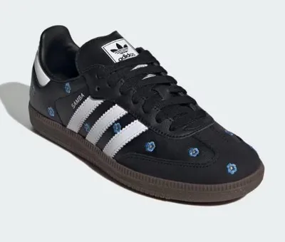 Produktbild von Adidas - Sneakers - IF4397 - Damen - EU 43 1/3