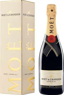 A bottle of Moët & Chandon Impérial Brut champagne and its gift box are shown against a white background.