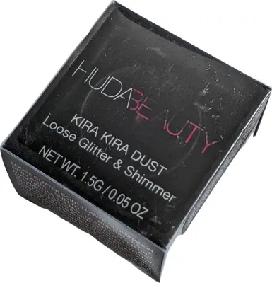 Zdjęcie produktu dla Huda Beauty, Kira Kira Dust, Loose Glitter Eyeshadow, Purple, 1.1 g