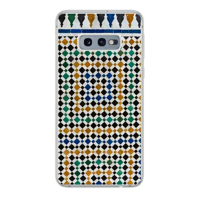 Produktbild von MuchoWow® Handyhülle Schutzhülle Hülle für Samsung Galaxy S10e Ein marokkanisches Mosaik, das wie eine Art Labyrinth aussieht Silikon Softcase Handy Hülle - Handy