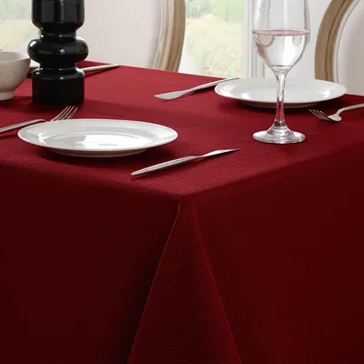 Immagine prodotto di Tovaglia rettangolare in tessuto jacquard, 152,4 x 304,8 cm, colore rosso, antimacchia, idrorepellente, facile da pulire, realizzata in poliestere