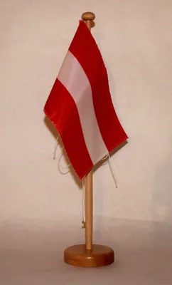 Produktbild von Tischflagge Oesterreich Austria Österreich 25x15 cm mit Holzständer