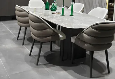 Image de Table moderne et six chaises avec rembourrage design bicolore