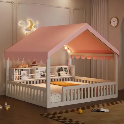 Image de Lit cabane 140x200 cm avec toit en tissu, guirlande lumineuse LED, étagère à livres et barrière de sécurité tout autour, structure en MDF et pin, couleur blanche