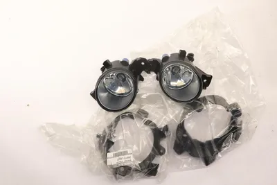 Obrázok produktu pre Sada predných hmlových svetlometov, originál Nissan, kód: KE622JD000