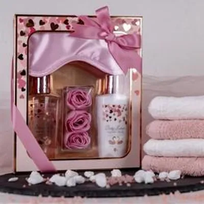 Produktbild von accentra Geschenkset Heart Cascade mit Schlafmaske