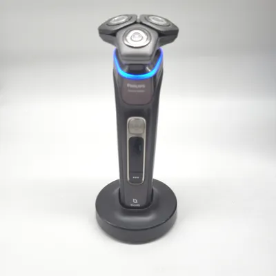 Produktbild von Philips SHAVER Series 9000 S9976/63 Elektrischer Nass- und Trockenrasierer mit SkinIQ, Rotationstrasierer, Schwarz, Dual SteelPrecision blades, SH91, 2 Jahr(e), Android, iOS