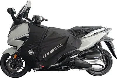 Zdjęcie produktu dla Pokrowce na nogi TUCANO URBANO R220PRO Thermoscud 4 sezony czarne