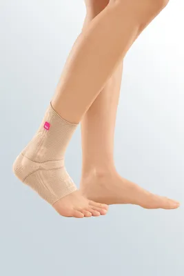 Immagine prodotto di Levamed benda per caviglia sabbia, taglia III