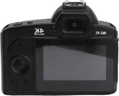 Produktbild von Digitale 4K 64 MP DSLR-Kamera mit 16-facher Zoom, WiFi-Bedienung, langem Akkulauf und Zubehör für Fotografie und Video.