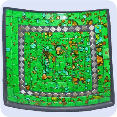 Image de Bol en mosaïque Bol en argile Bol en verre Bol déco Mosaïque artisanat pierres en verre Déco carré miroir petit, vert