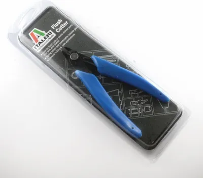 Obrázok produktu pre Plastový bočný rezač Italeri Pro