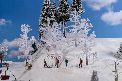 Immagine prodotto di Faller 5 Alberi innevati 181582