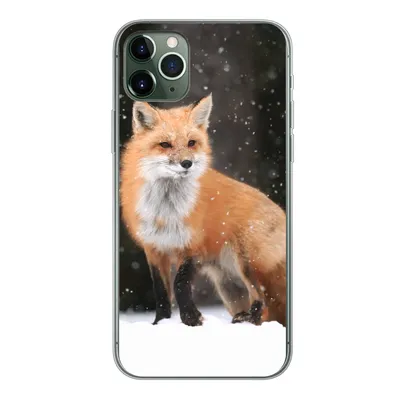 Produktbild von MuchoWow® Handyhülle Schutzhülle Hülle für iPhone 11 Pro Max Fuchs - Schnee - Winter Silikon Softcase Handy Hülle - Schutz
