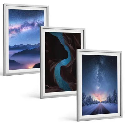 Produktbild von Bilder Set 3-teilig im silbergerahmten Rahmen – Wandbilder 3 Stück – gerahmte Poster für Wohnzimmer, Schlafzimmer und Flur – 40x60 cm – Nachthimmel, Berge, Winterlandschaft