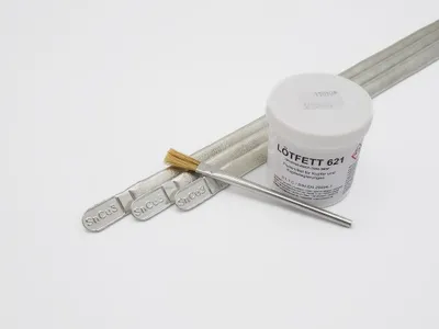 Produktbild von Lötfett LF621 zum Weichlöten, Gewicht: 100 g inkl. gratis Pinsel + 250 g SnCu3 Dreikantstangen
