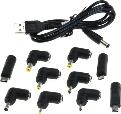 Zdjęcie produktu dla Uniwersalny kabel USB z wtyczką DC 5,5 x 2,1 mm i adapterami do różnych zastosowań