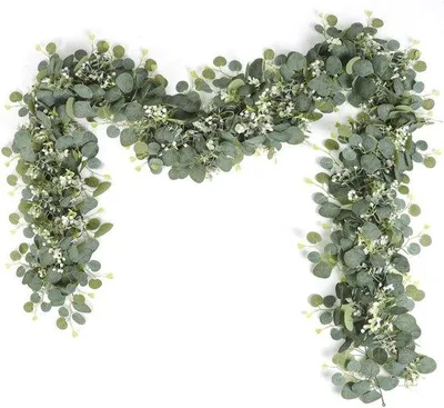 Produktbild von Kunstblumenkränze - Eucalyptus - mit Weidenblättern - grünes Blatt - weiße Blüten - Kunstpflanze - hängbar - für Hintergrunddekoration, Hochzeitsdekoration, Tischdekoration, Tischaccessoires - Set aus 2 Stücken