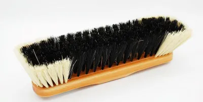 Produktbild von Zimmerbesen Buchenholz Rosshaarmischung mit Gewinde für Wohnzimmer, Küche, Stück:2