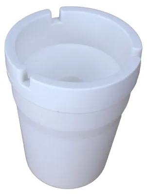 Produktbild von Windsicherer kompakter Aschenbecher 7,5 x 10,5 cm mit Aschebehälter
