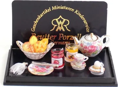 Immagine prodotto di Set da colazione in miniatura 1:12 – Accessori per la colazione per la casa delle bambole
