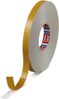 Obrázek produktu pro Oboustranná montážní páska z pěnového polyethylenu TESA 25 m x 9 mm bílá