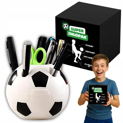 Produktbild von Stiftehalter Fussball - 10,5 cm - Schreibtisch-Organizer - Geschenk für Jungen