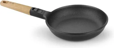 Produktbild von Famanu Bratpfanne 20 cm - Gusseisen, abnehmbarer Holzgriff, geeignet für alle Kochfelder