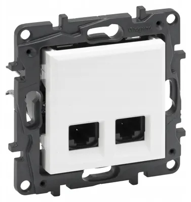Image de Legrand Niloe Prise Réseau RJ45 Cat.6 UTP Blanc