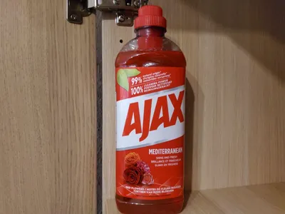 Obrázek produktu pro Čisticí prostředek AJAX na podlahy, 1 litr