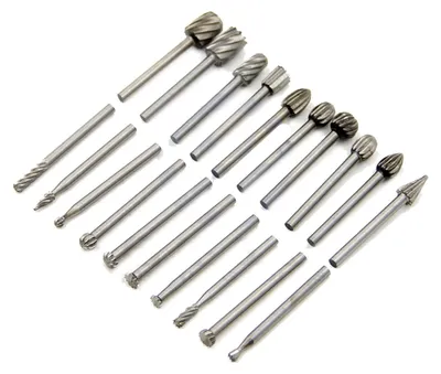 Produktbild von 20-teiliges Fräser-Set aus Schnellarbeitsstahl (HSS) — Set für Holzschnitzerei & Feinarbeiten — Gravierfräser für Metall — Hartmetall-Fräser-Set für Holzbearbeitung, Schnitzen und Bohren