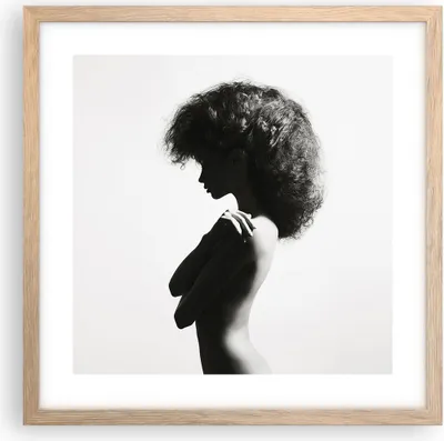 Produktbild von Gerahmtes Poster - Rahmen in heller Eiche - Frau Nacktheit Körper - 40x40 cm - Wand Bild - Wanddeko - Wandbilder - Kunstposter - Wandposter - Bilderrahmen - Bilder - Kunstdruck - P2NAC40x40-4946