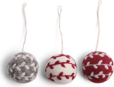 Produktbild von Weihnachtsdekoration Filz aus nepalesischer Schafwolle 4 cm zum Aufhängen