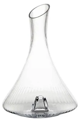 Imagen del producto de Diseño "Empire" de Anton Studio, jarra para vino