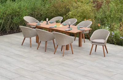 Produktbild von Merxx Gartenmöbelset "Arrone" 9tlg. mit Doppel-Ausziehtisch 180/220/260 x 100 cm, inkl. Kissen - Aluminiumgestell mit Kunststoffgeflecht Natur und Akazienholz