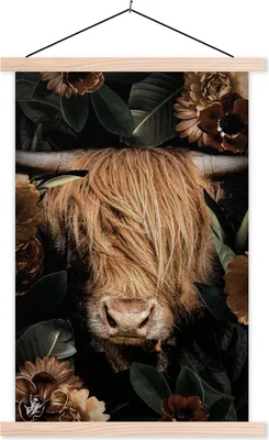 Produktbild von MuchoWow® Textilposter Scottish Hochlandrind - Pflanzen - Blumen 60x90 cm mit holzfarbenen Rahmen - Textil
