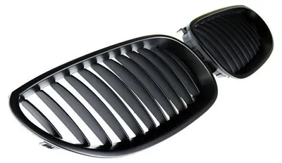 PREMIUM Kühlergrill Sport Grill Gitter Front Schwarz für BMW E60 E61 – Produktansicht