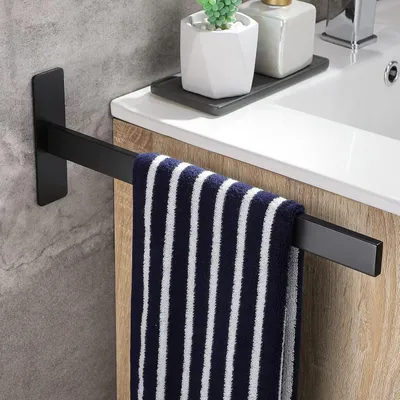 Immagine prodotto di Portasciugamani senza foratura, nero opaco, acciaio inossidabile, angolare, a un braccio, 38,5 cm