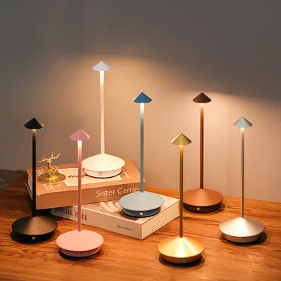 Produktbild von LED Nachttischlampe Kabellose Dimmbare LED Tischleuchte Tischlampe,Stufenloses Dimmen in drei Farben,Tragbare USB Aufladbar kabellose lampe,Weiß