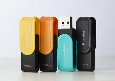 Productafbeelding van Kingston DTXS/64GB USB-Stick  64GB Kingston DataTraveler Exodia S  USB 3.2 retail