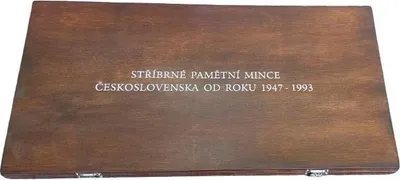 Obrázek produktu pro Kazeta na kompletní pamětní mince Československa od roku 1947 - 1993.