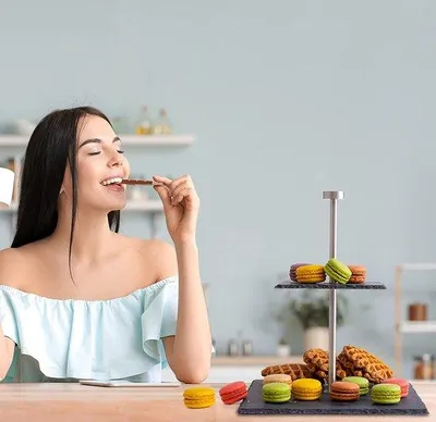 Zdjęcie produktu dla Półka Famanu z dwoma kwadratowymi półkami - czarna